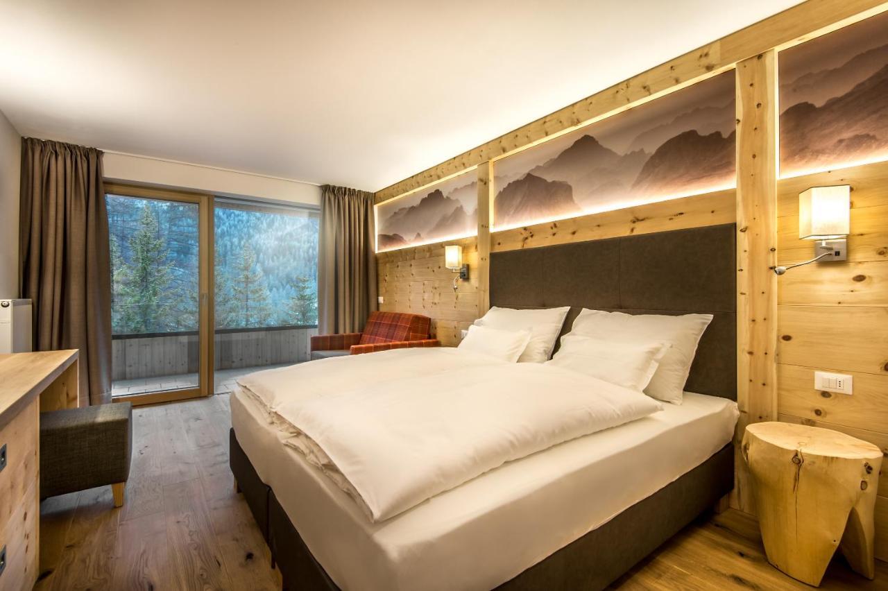 Garni Larix Hotel Colfosco Bagian luar foto