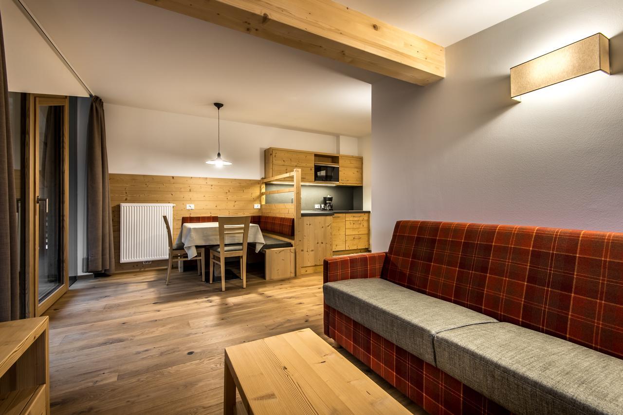 Garni Larix Hotel Colfosco Bagian luar foto